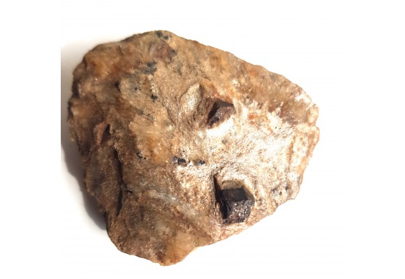 Duże kryształy - granat i staurolit oraz ilmenit w łupku mikowym z Głuchołaz